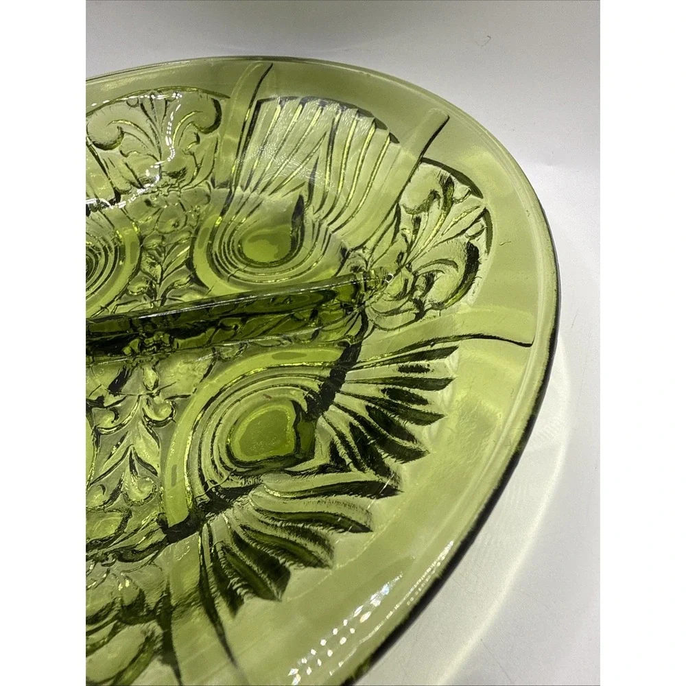 Vintage Indiana Killarney Divided Relish Dish‎ Nuts Candy Green 7.5